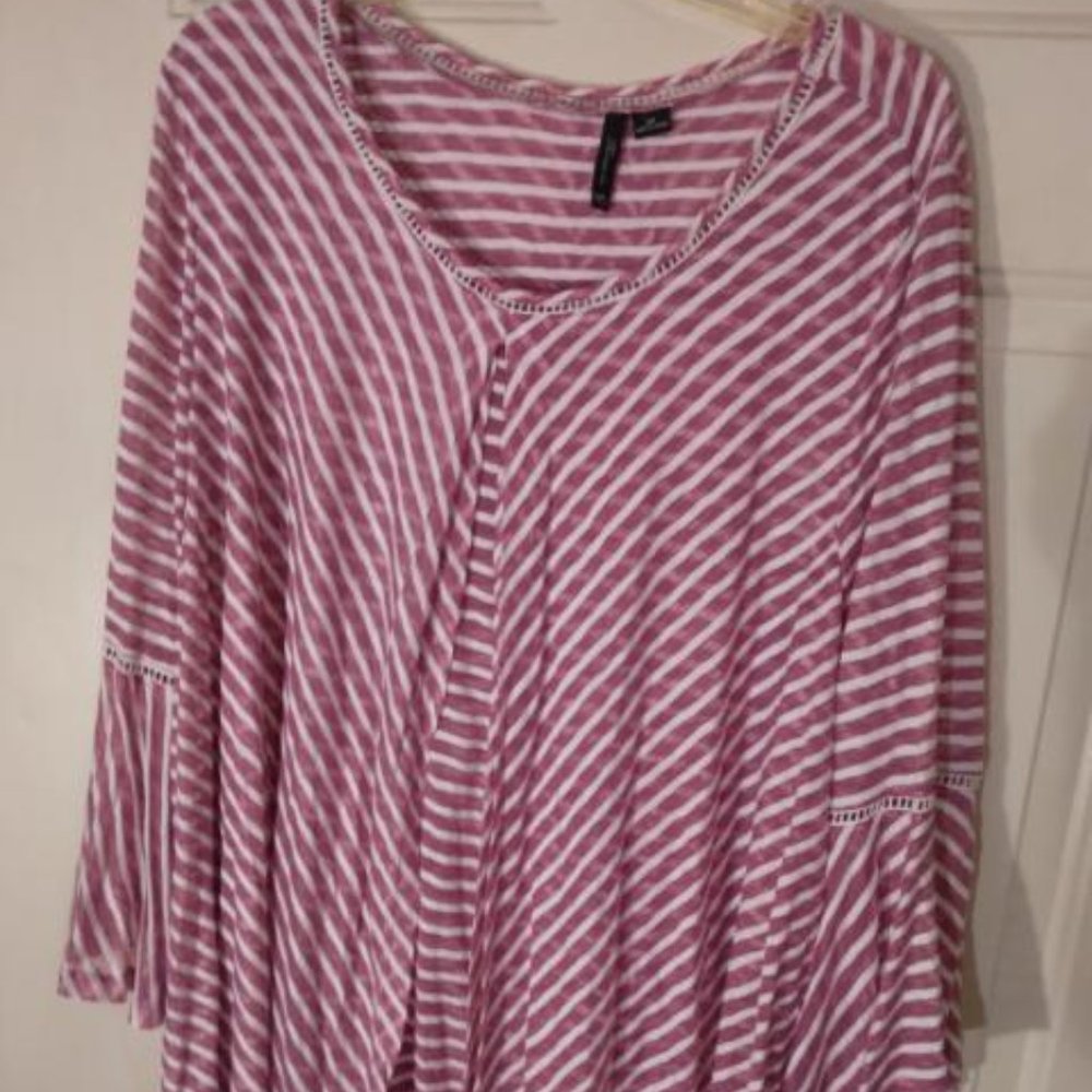 New Directions Stripe 2XL Top never worn